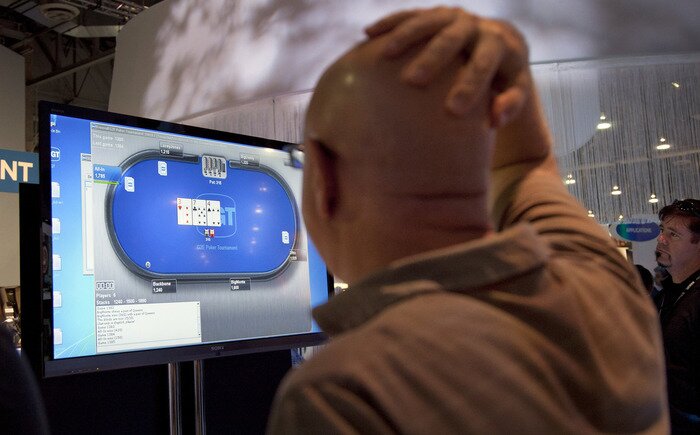 Online Poker Player
